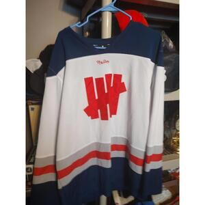 Undefeated Vintage Hockey Jersey